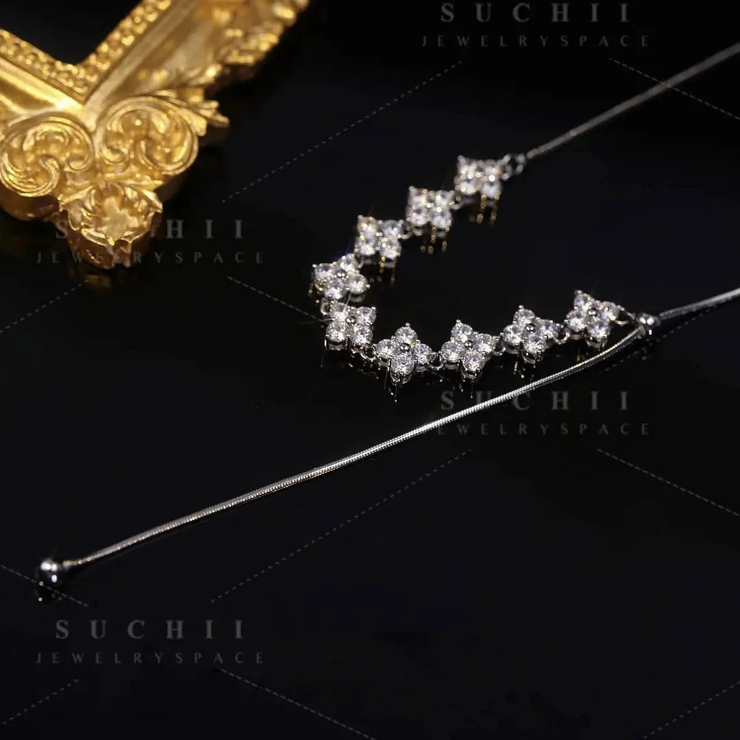 Micro-set Zircon Four-leaf Zircon Necklace