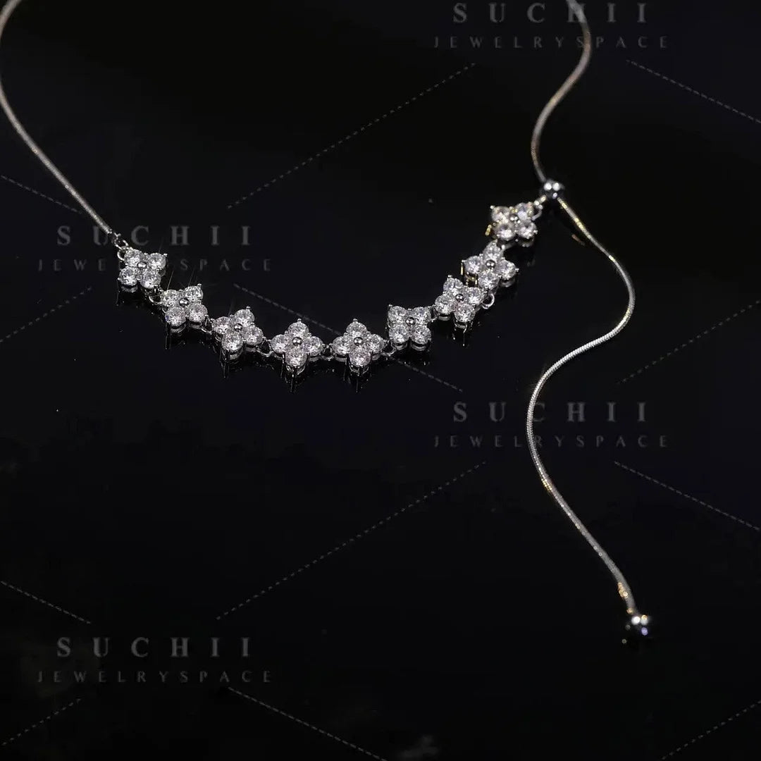 Micro-set Zircon Four-leaf Zircon Necklace