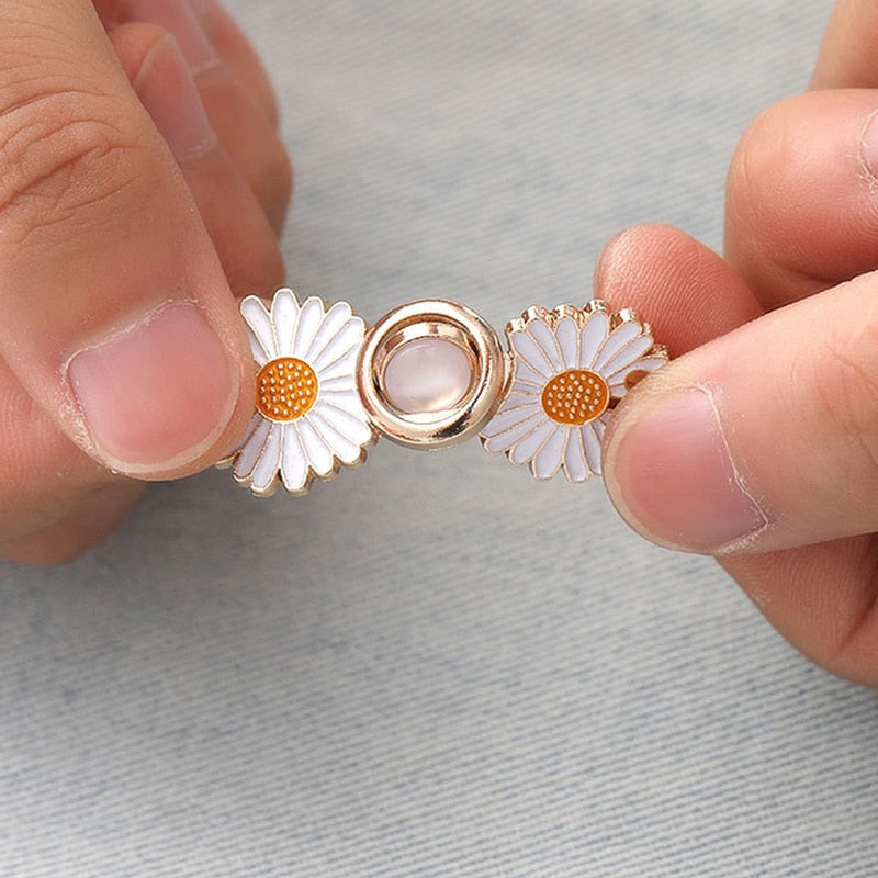 Transform Your Jeans: Reusable Metal Buttons for a Perfect Fit and Waist Reduction