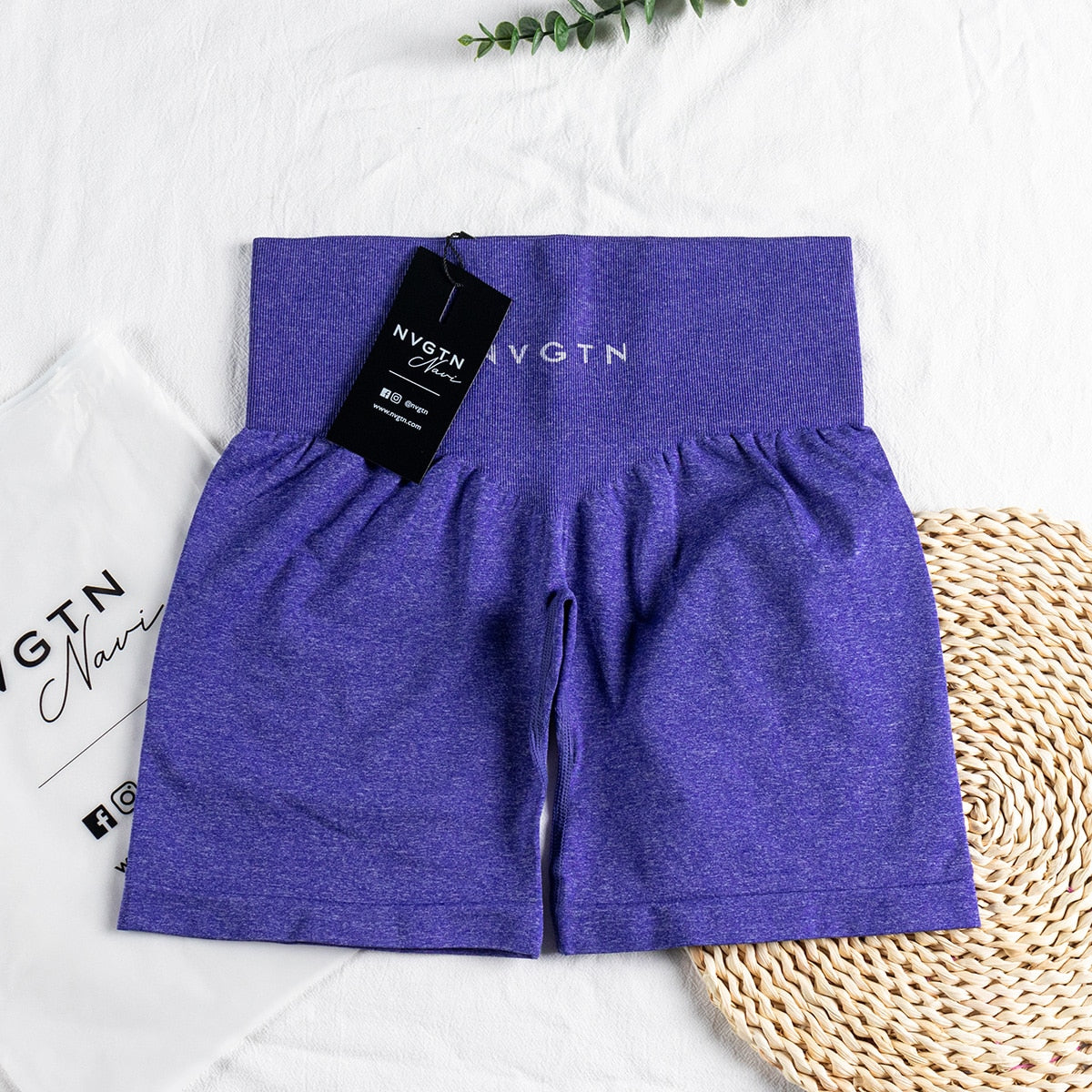 Seamless Pro Women's Shorts for Summer Workouts and Fitness"