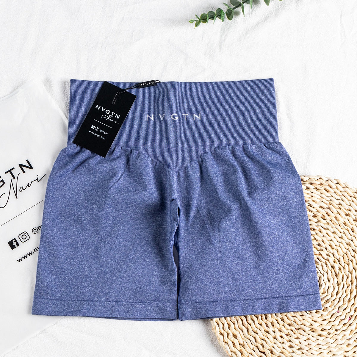 Seamless Pro Women's Shorts for Summer Workouts and Fitness"