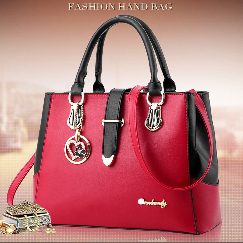 Fashionable and Functional: Women's Designer Shoulder Bag