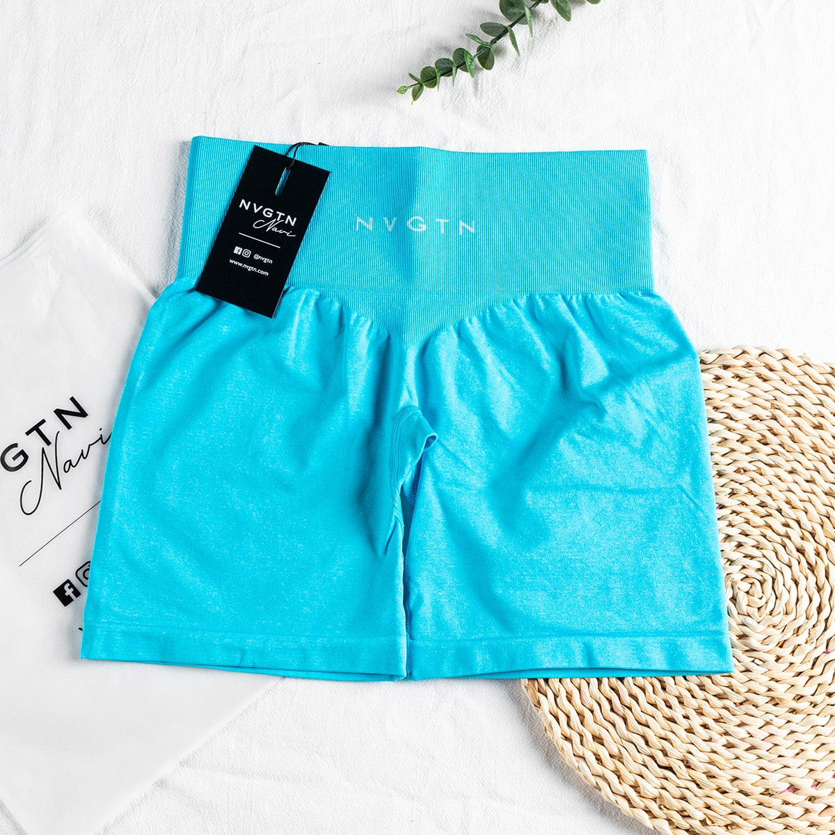 Seamless Pro Women's Shorts for Summer Workouts and Fitness"